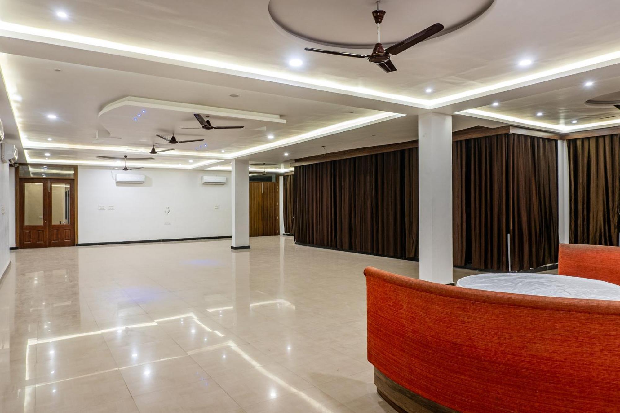 烏代浦 Treebo Spirit Residency酒店 外观 照片